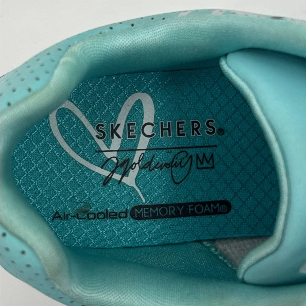 Skechers fun comfy